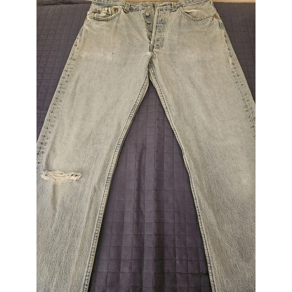 Vintage 90's Levi’s 501-0193 Light Wash Denim Jeans‎ button fly - Made in USA 96